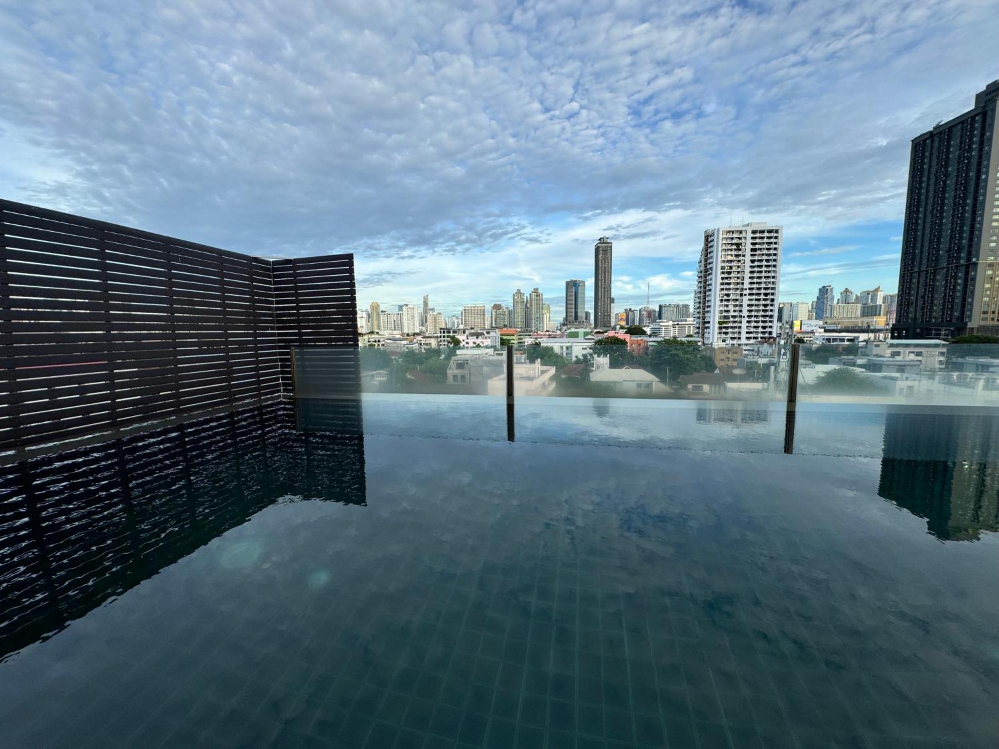 W8 Condo, Luxe 2 Bedroom Private Floor, Best Hip Central Bangkok Area, 5 Mins From Thonglo Bts Station Exteriör bild