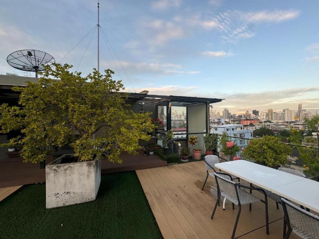 W8 Condo, Luxe 2 Bedroom Private Floor, Best Hip Central Bangkok Area, 5 Mins From Thonglo Bts Station Exteriör bild